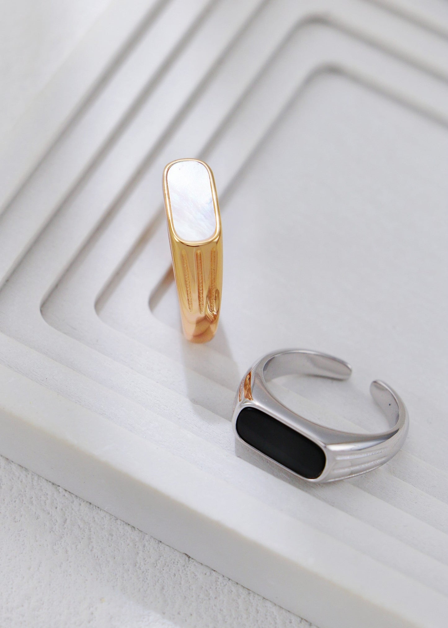 Mother-of-Pearl Ring | S925 Sterling Silver