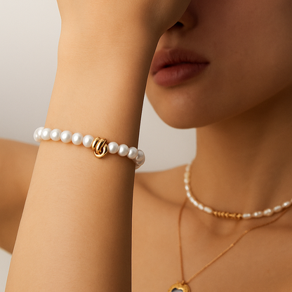 Solara natural pearl, 925 sterling silver bracelet on neutral background