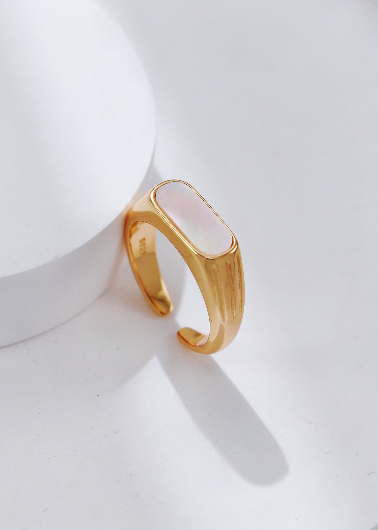 Mother-of-Pearl Ring | S925 Sterling Silver